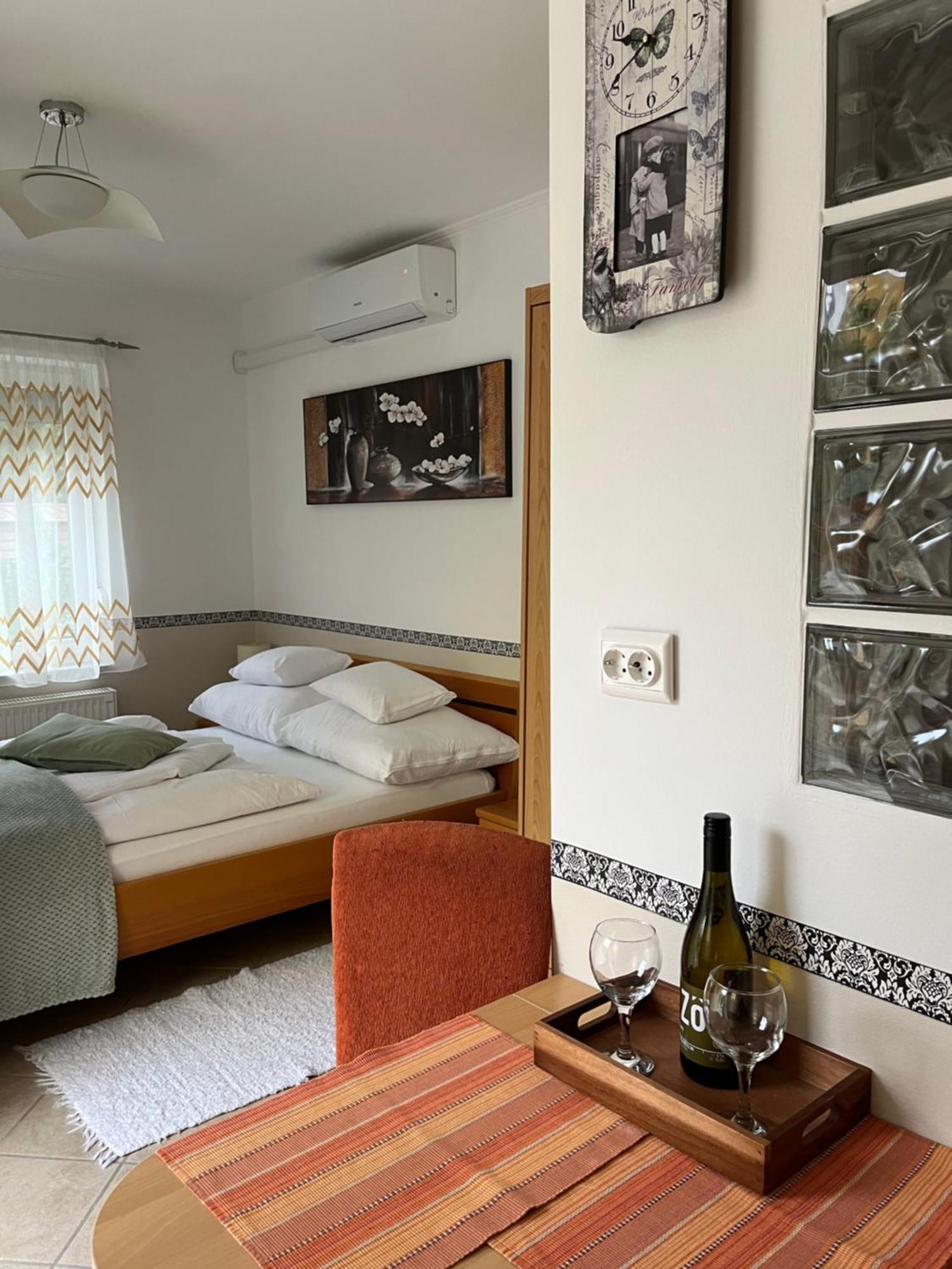 Reka Apartmanhaz Bük Exteriör bild