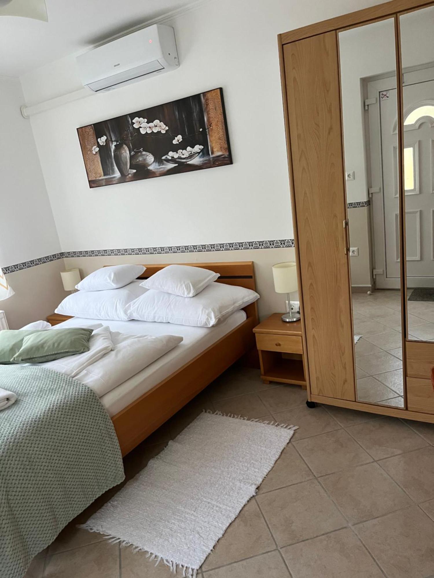 Reka Apartmanhaz Bük Exteriör bild