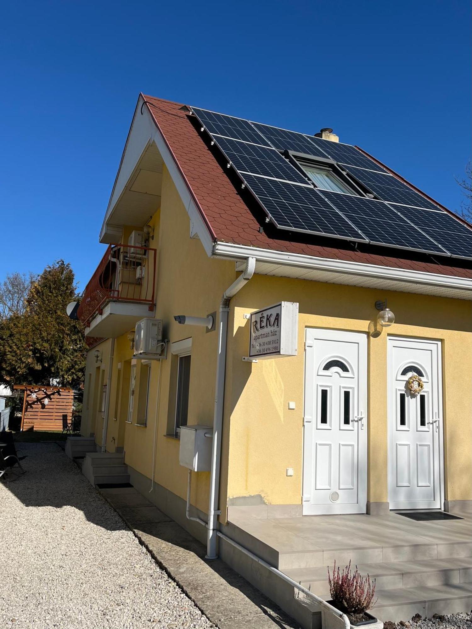 Reka Apartmanhaz Bük Exteriör bild