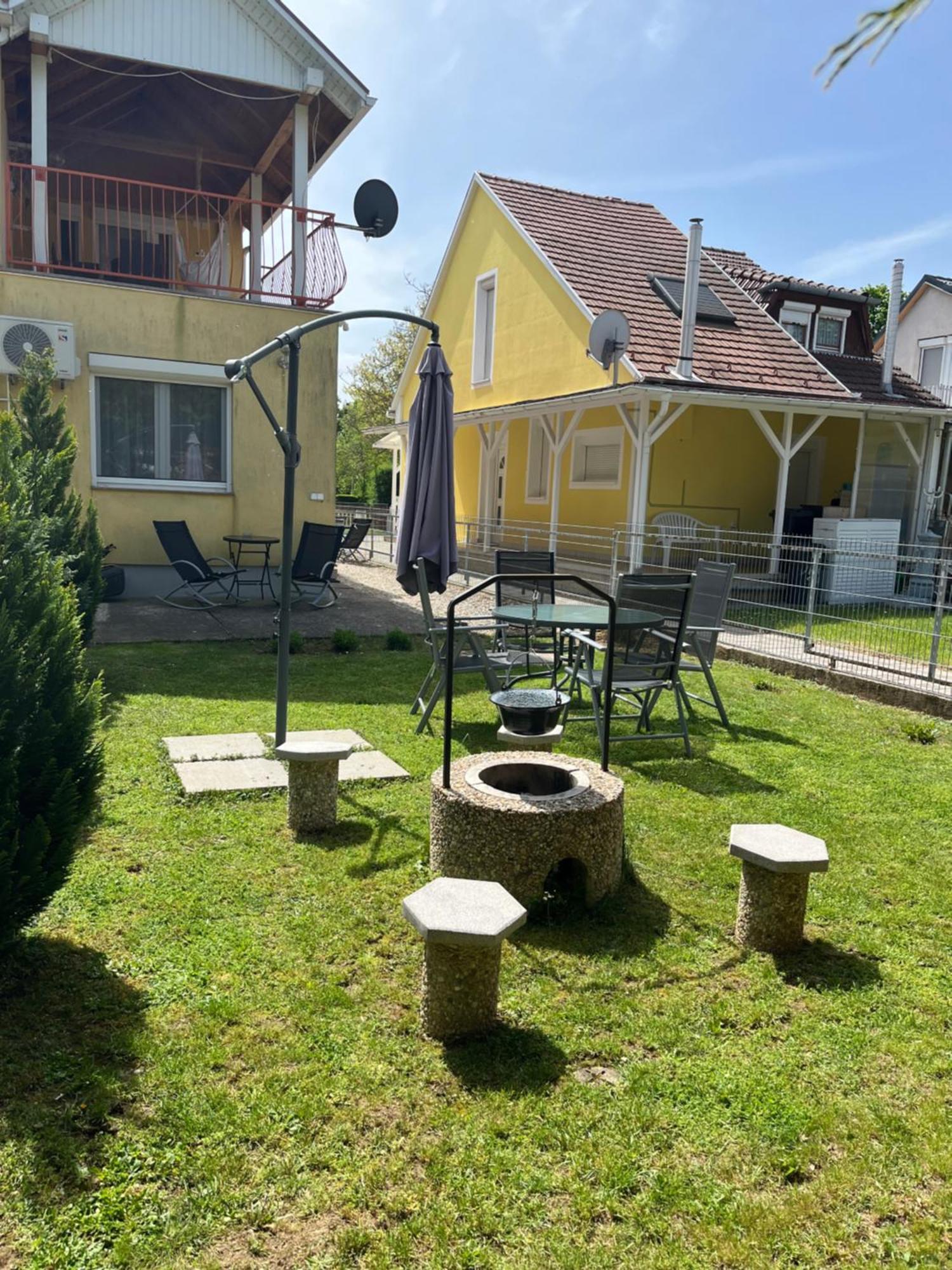 Reka Apartmanhaz Bük Exteriör bild